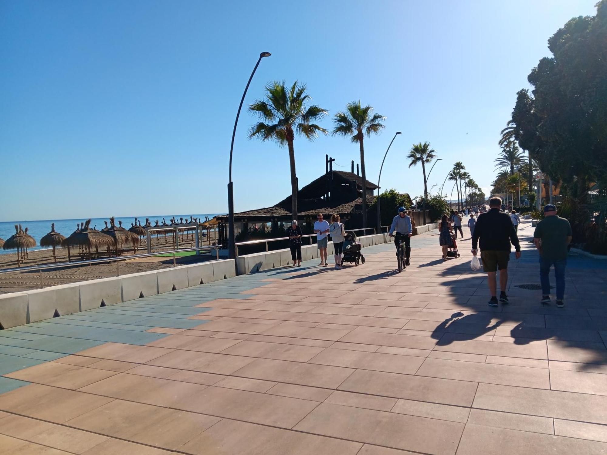 אסטפונה Alojamiento Iberia Playa מראה חיצוני תמונה